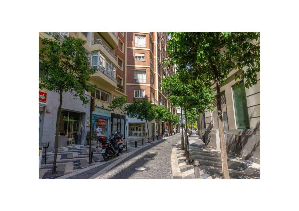Apartament Sancha De Lara Malaga Zewnętrze zdjęcie